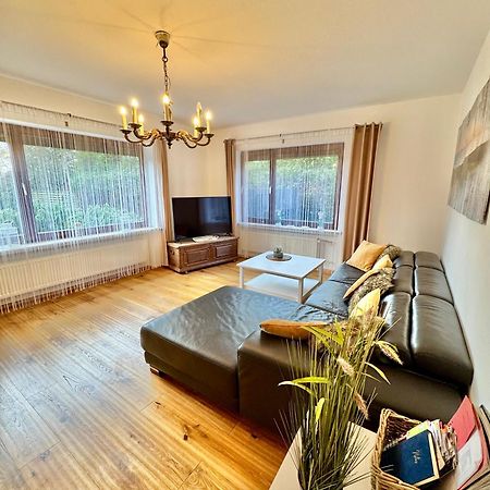 Ferienwohnung Im Erdgeschoss Mit Eingezaeunten Garten Und Terrasse Аурих Экстерьер фото