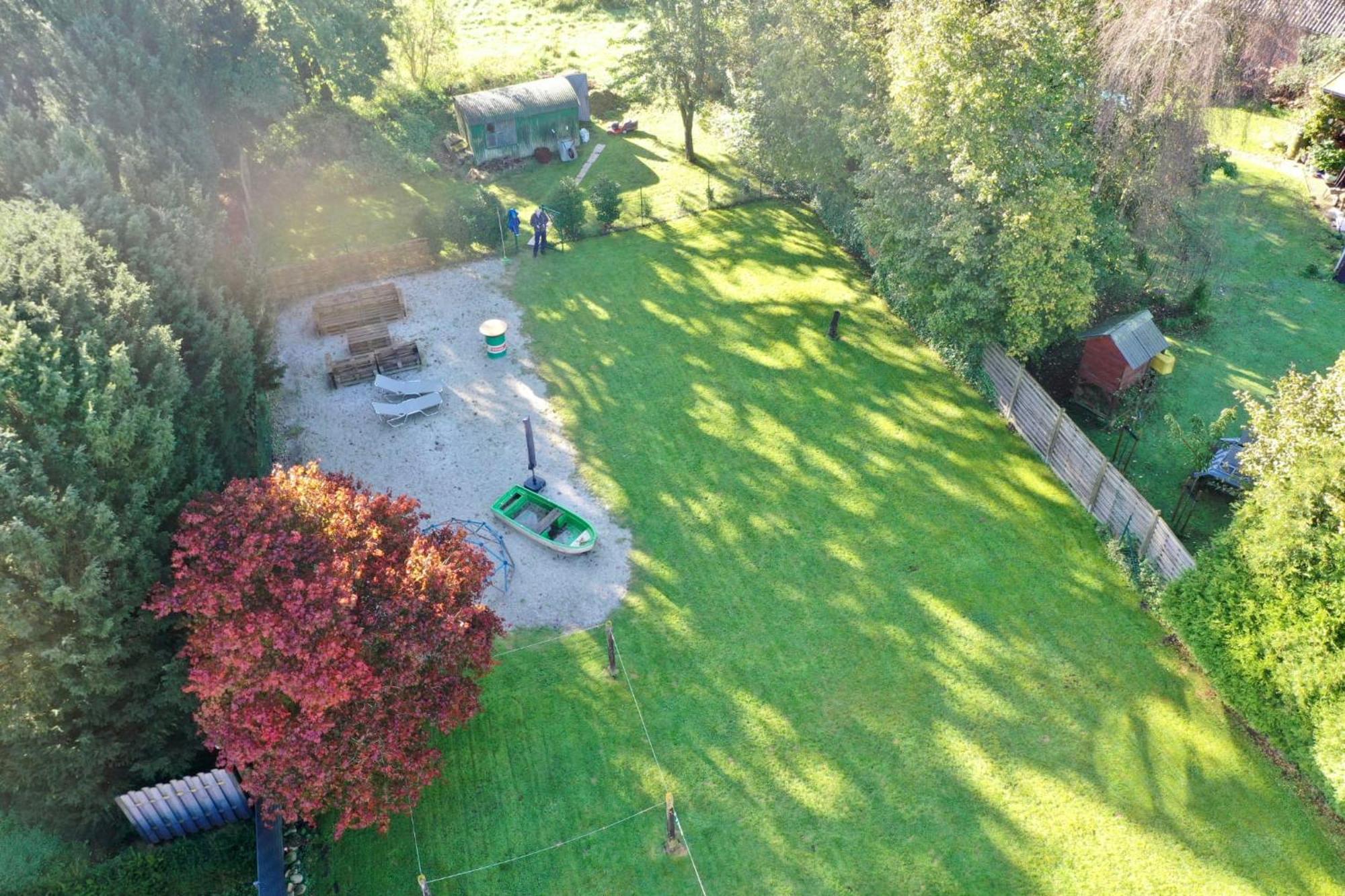 Ferienwohnung Im Erdgeschoss Mit Eingezaeunten Garten Und Terrasse Аурих Экстерьер фото